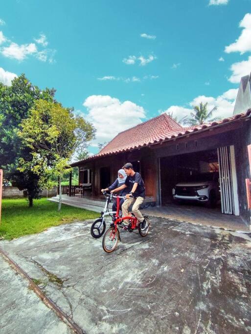 Ndalem Arsita Yogyakarta